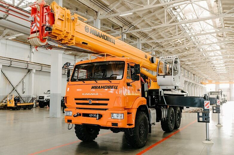 Автокран Ивановец КС-55717К-3 AIR