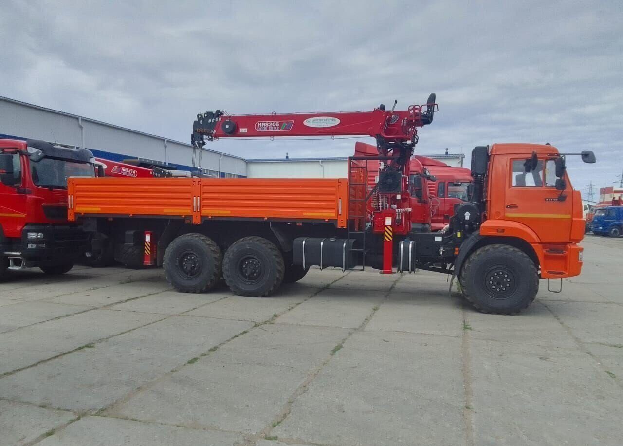 Бортовой КАМАЗ-43118 с КМУ Horyong HRS206