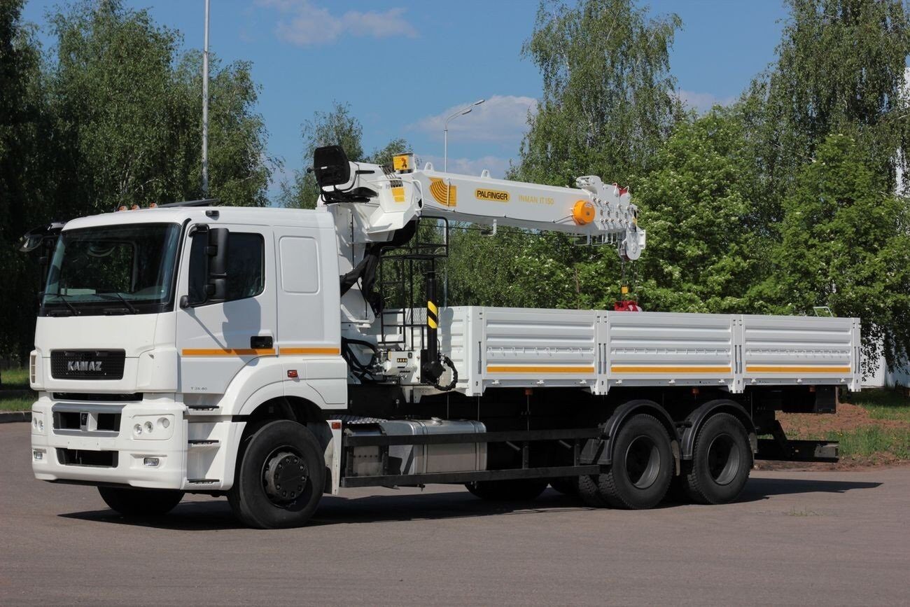 Бортовой КАМАЗ-65207 с КМУ Инман IT-150