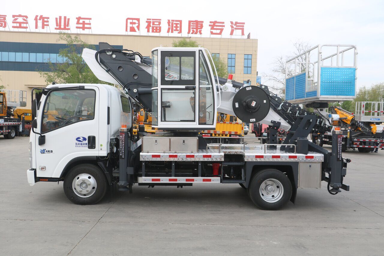 Автовышка GKS33 (33 метра) на базе ISUZU ELF