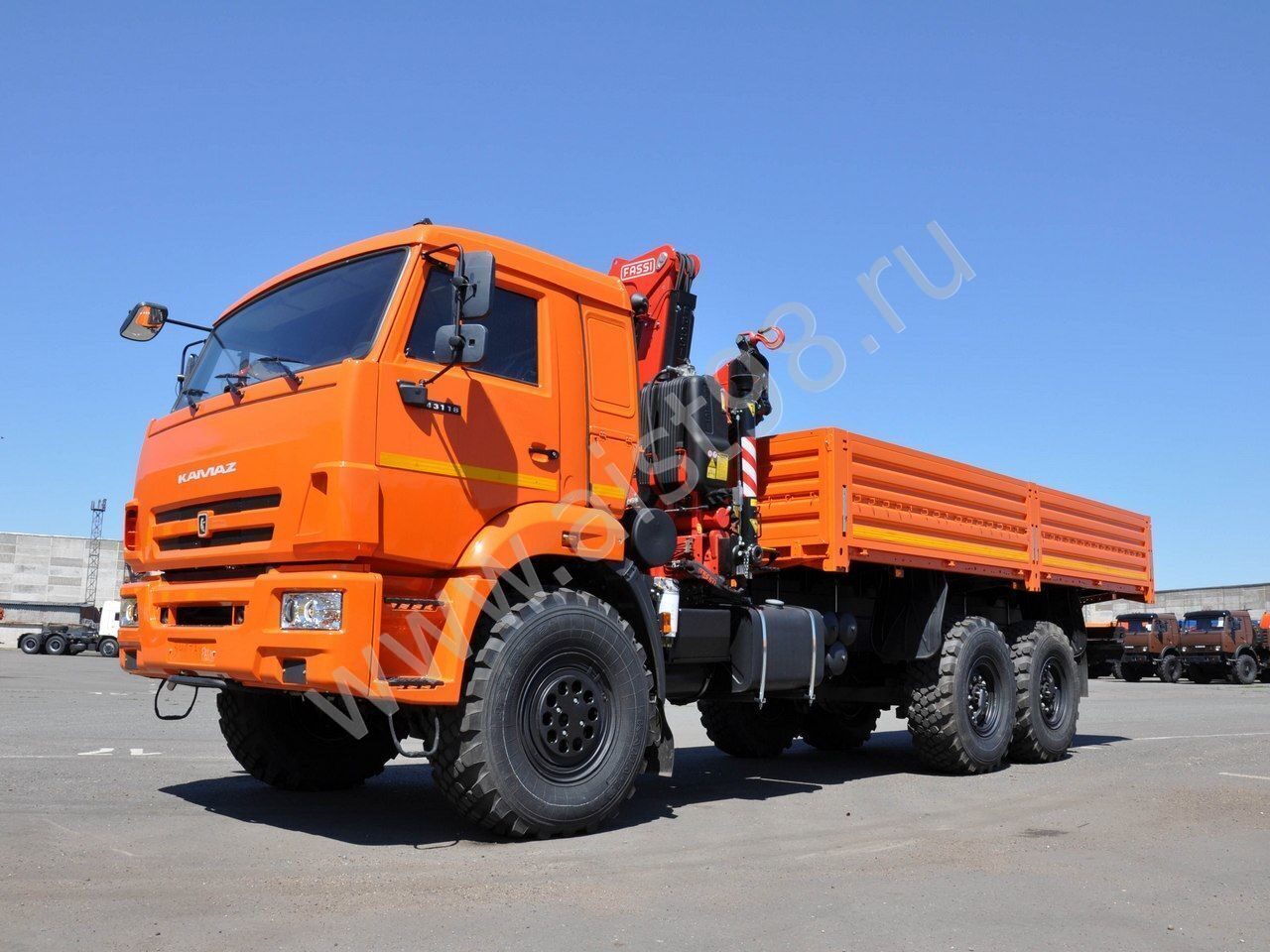 Бортовой КАМАЗ-43118 с КМУ Fassi F155A.0.22