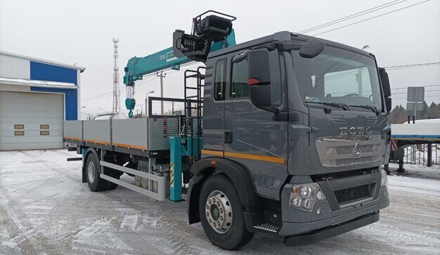 Бортовой HOWO T5G (4x2) с КМУ HKTC HLC-7016