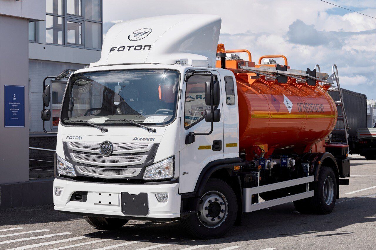 Автотопливозаправщик АТЗ-8 на шасси FOTON S120