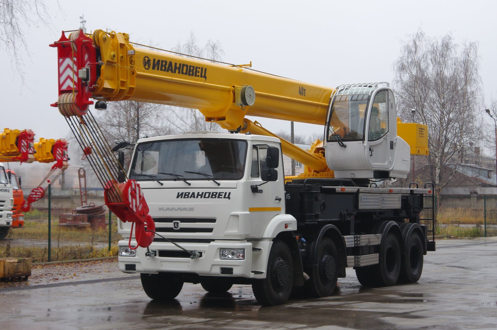 Автокран Ивановец КС-65740-6