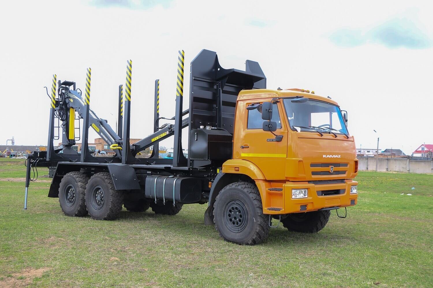 Сортиментовоз КАМАЗ-43118 с ГМУ VC8L74