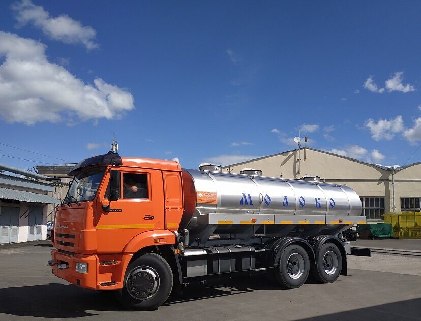 Молоковоз (водовоз) на базе КАМАЗ-65115 (цистерна 12000 л)