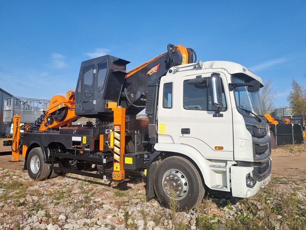Автовышка Novas-460 (45 метров) на шасси JAC N200