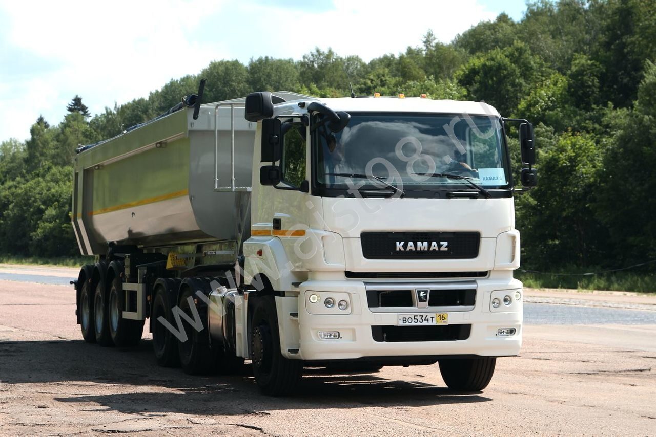 Седельный тягач КАМАЗ 65206-002-68(T5)