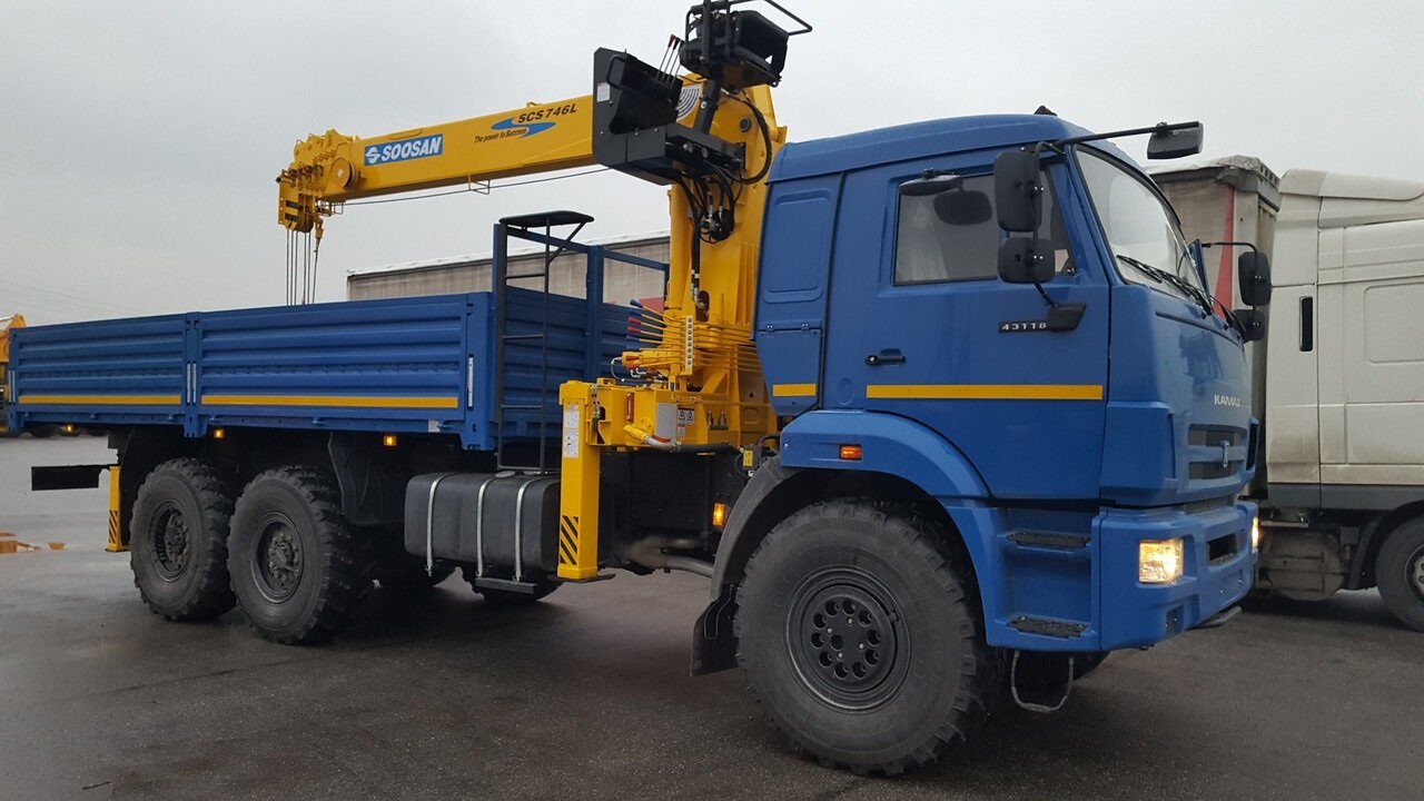 Бортовой КАМАЗ-43118 с КМУ Soosan SCS746L