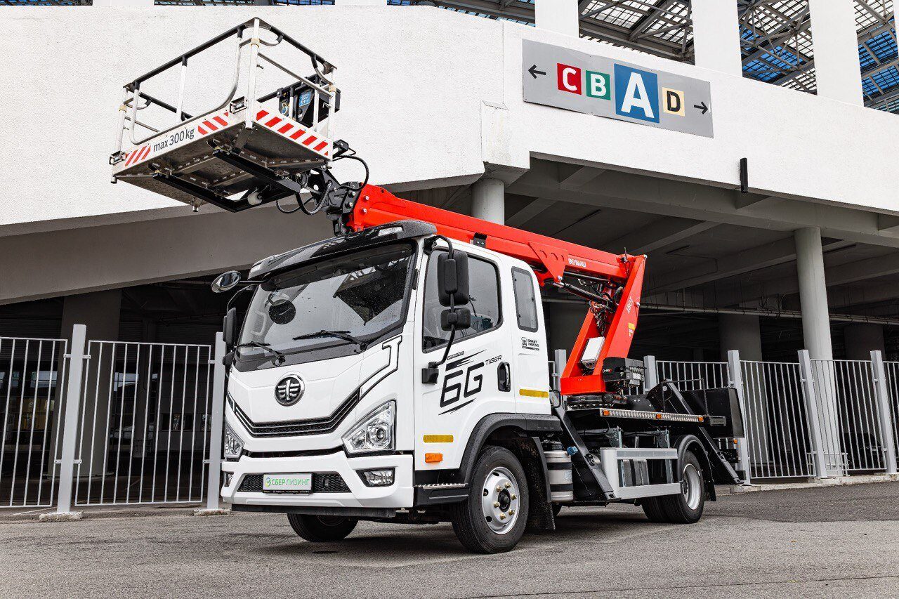 Автовышка ВЕЛМАШ ВА180T (18 метров) на шасси FAW Tiger 6G