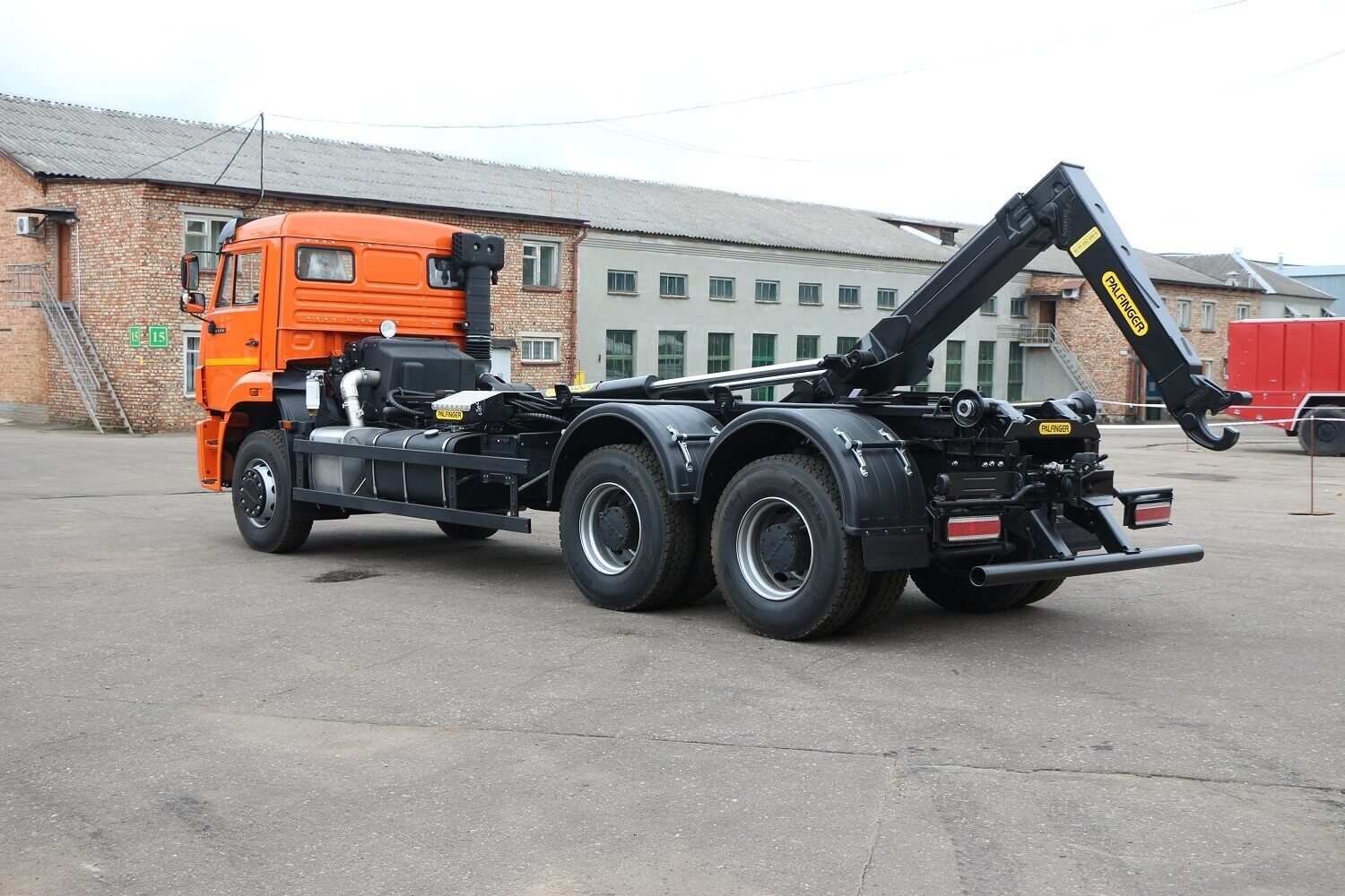 Мультилифт Palfinger PH T20Pi на шасси КАМАЗ-6520-3072-53
